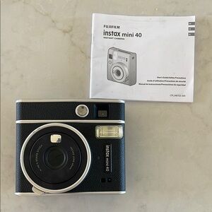 Fujifilm Black Retro Instant Film Camera